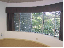 Round Office window Round Office window